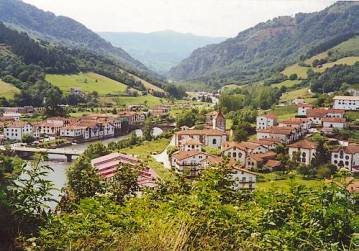 Sumbilla between Biarritz and Pamplona